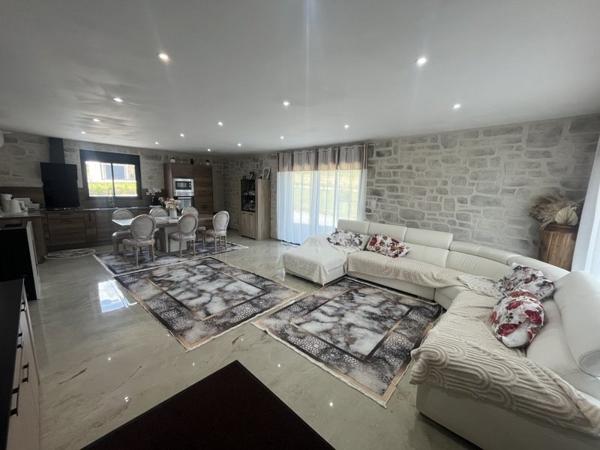 Maison à vendre 223 650 € La Souterraine 4 p 109 m² DPE C