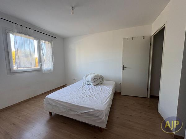 Appartement à louer Merignac : 2 pièces, 42m² avec 1 chambre(s) à 820€ - AJP Immobilier Bordeaux Saint-Augustin
