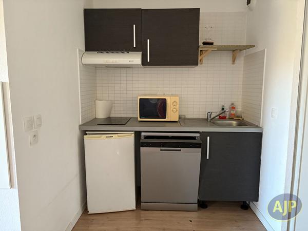 Appartement à louer Merignac : 2 pièces, 42m² avec 1 chambre(s) à 820€ - AJP Immobilier Bordeaux Saint-Augustin