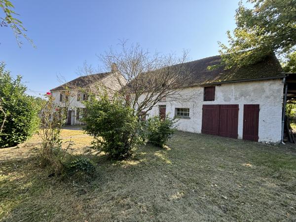 Maison briarde INVESTISSEMENT - A RENOVER - A DIVISER - A AIMER , 2973m² Terrain " A BATIR" - A DIVISER