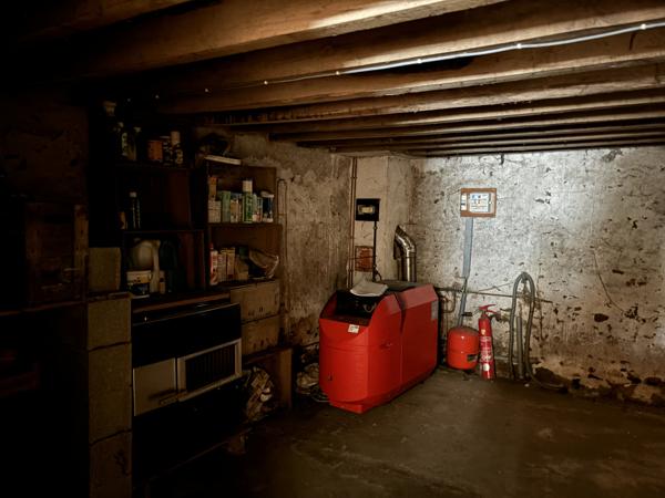 Maison briarde INVESTISSEMENT - A RENOVER - A DIVISER - A AIMER , 2973m² Terrain " A BATIR" - A DIVISER