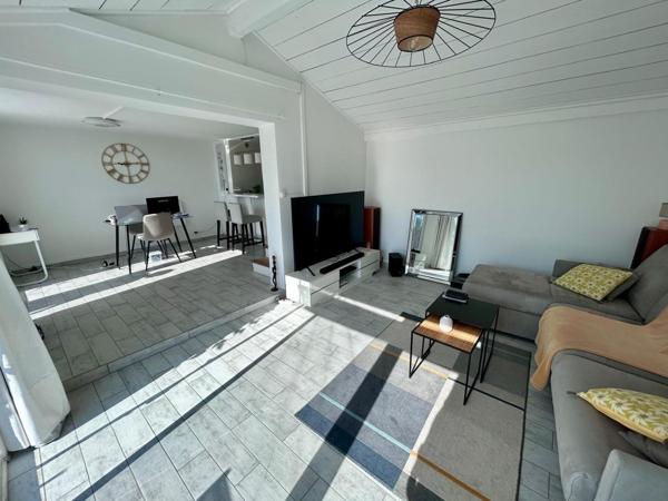 Appartement à COGOLIN, 83310 - 2 pièces 51m²