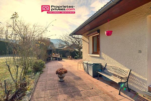 Maison individuelle  122 m², 3 chambres,  terrain 1000m²