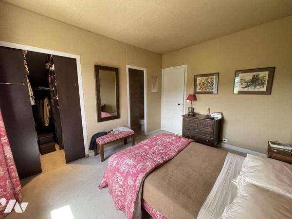 Belle Maison en pierre avec grange sur 1ha5