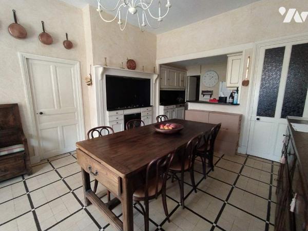 Belle Maison en pierre avec grange sur 1ha5