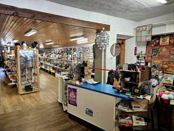 Commerce à vendre à Châlus (87230) - Haute-Vienne