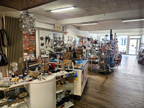 Commerce à vendre à Châlus (87230) - Haute-Vienne