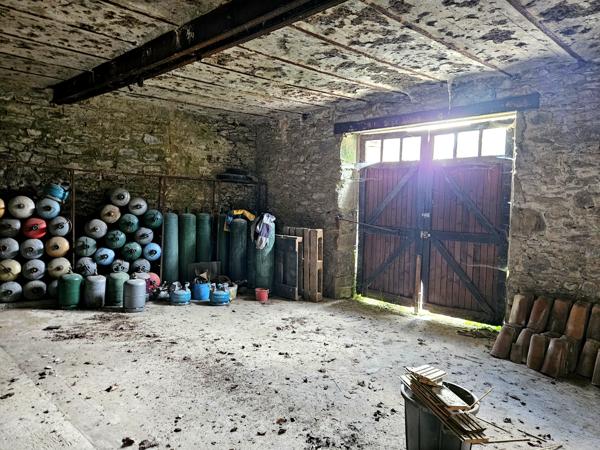 Commerce à vendre à Châlus (87230) - Haute-Vienne