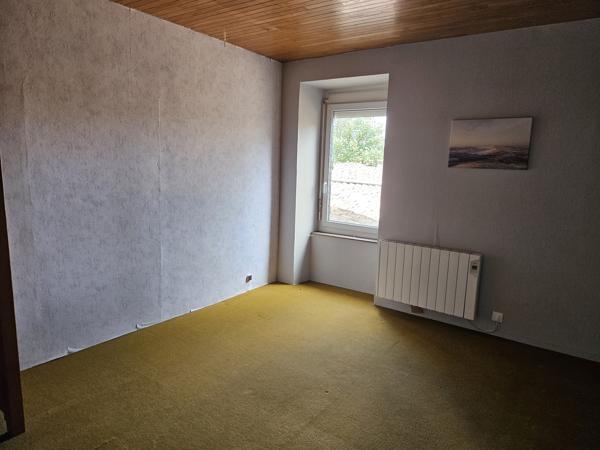 Commerce à vendre à Châlus (87230) - Haute-Vienne
