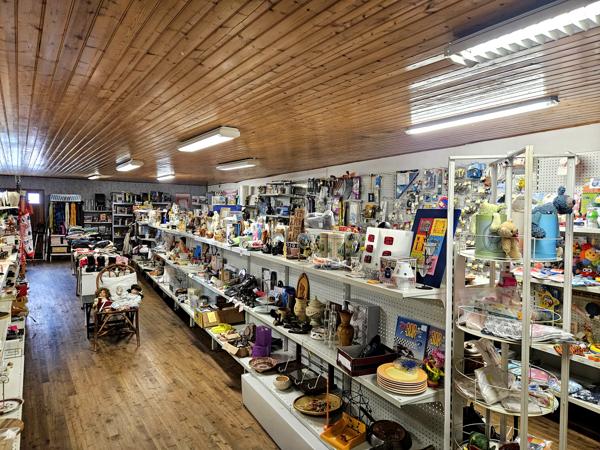 Commerce à vendre à Châlus (87230) - Haute-Vienne