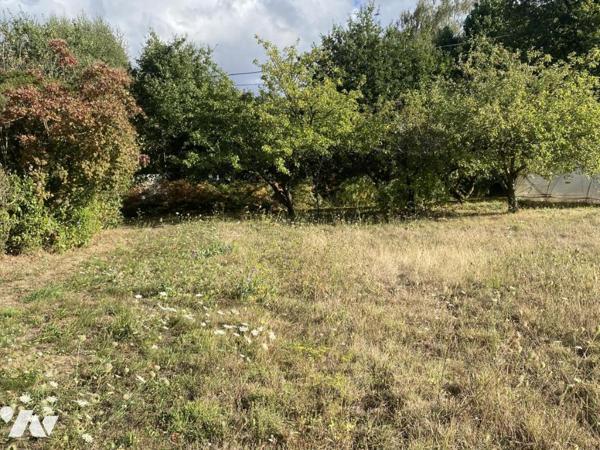 TERRAIN A BATIR  614M² 