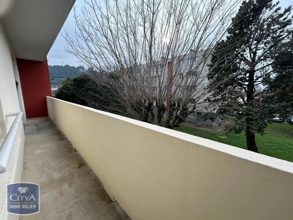 Appartement à louer 4 pièces 68.5m²