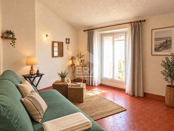 Maison de village Mallemort 63 m2 - Terrasse - garage- atelier.