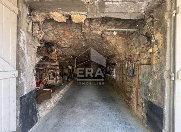 Maison de village Mallemort 63 m2 - Terrasse - garage- atelier.