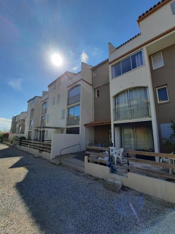 11430 GRUISSAN A LOUER T1BIS GRUISSAN PLACE DE PARKING RESIDENCE AVEC PISCINE