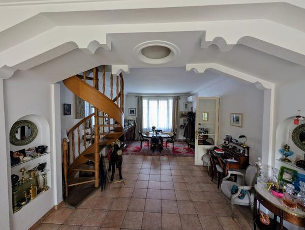 Charmante maison de ville avec jardin et toit terrasse