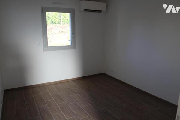 NIORT SECTEUR RECOUVRANCE, PAVILLON DE PLAIN PIED NEUF DE TYPE F3 AVEC TERRASSE ET JARDINET 