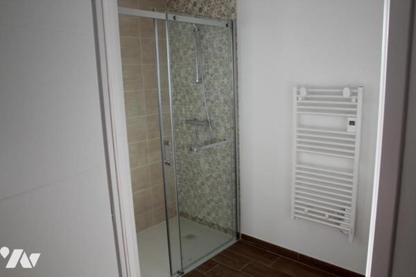 NIORT SECTEUR RECOUVRANCE, PAVILLON DE PLAIN PIED NEUF DE TYPE F3 AVEC TERRASSE ET JARDINET 