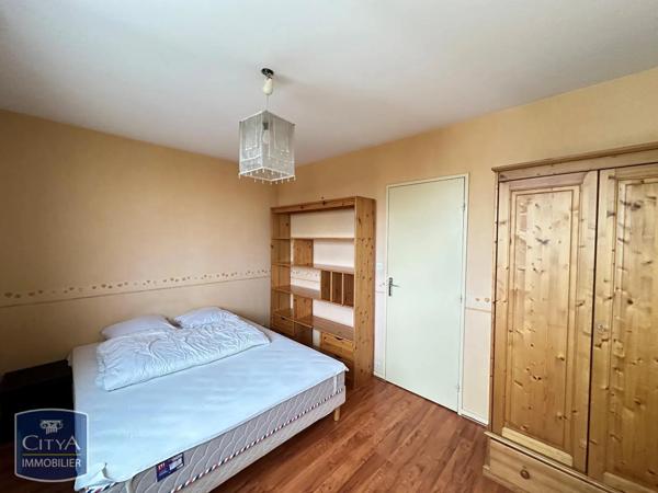 Appartement à louer 3 pièces 69.29m² Mâcon (71000)