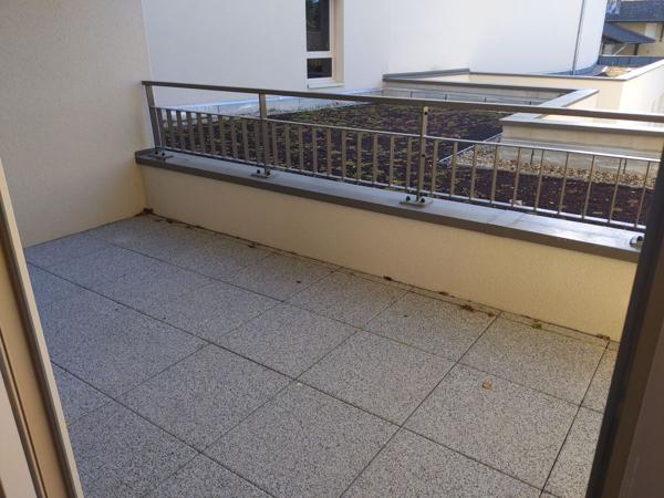 Appartement T2 meublé avec terrasse - RÉSIDENCE BIEN VIVRE DE LOIRE-SUR-RHÔNE - Résidence pour séniors