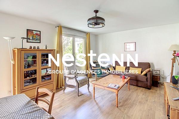 Appartement T3 - 2 chambres -  69 m2 - Terrasse et cave - Secteur FORT DE BRON - 69500 BRON