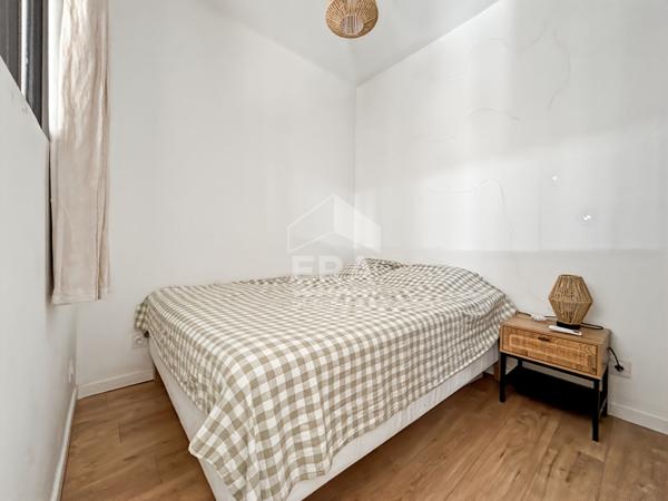 A VENDRE APPARTEMENT T2 sur le Vieux Port