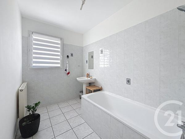 Maison à vendre  5 pièces - 113,78 m2 MORESTEL - 38