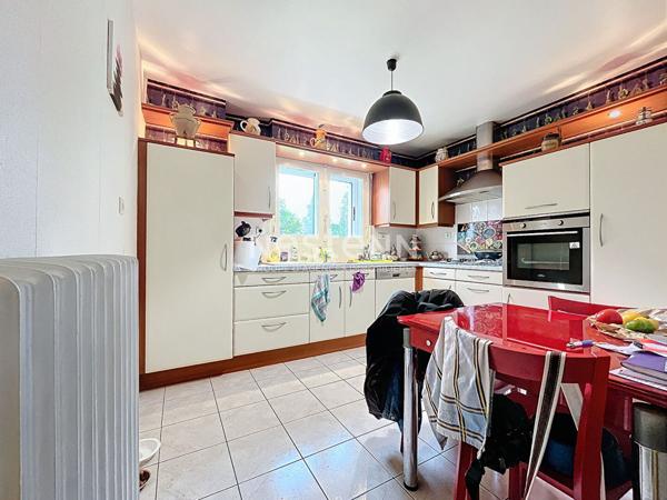 Belle traditionnelle - 4 chambres - terrain de 1044 m²