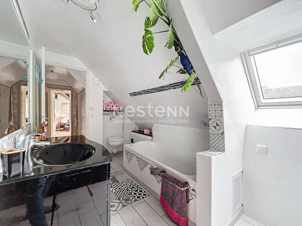 Belle traditionnelle - 4 chambres - terrain de 1044 m²