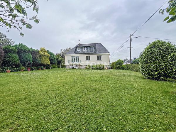 Belle traditionnelle - 4 chambres - terrain de 1044 m²