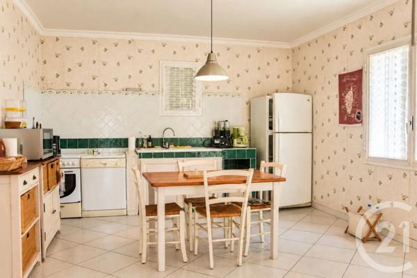Maison à vendre  8 pièces - 218 m 2   PATRIMONIO  - 202