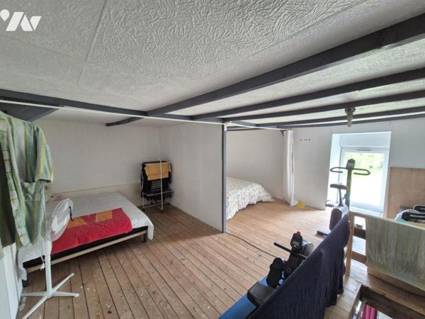 SAINT-CONGARD – Longère en deux habitations avec dépendances sur plus de 3 900 m²