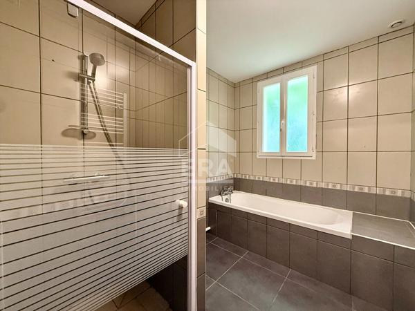 BELLE MAISON PLAIN-PIED - 3 CHAMBRES - QUARTIER CALME