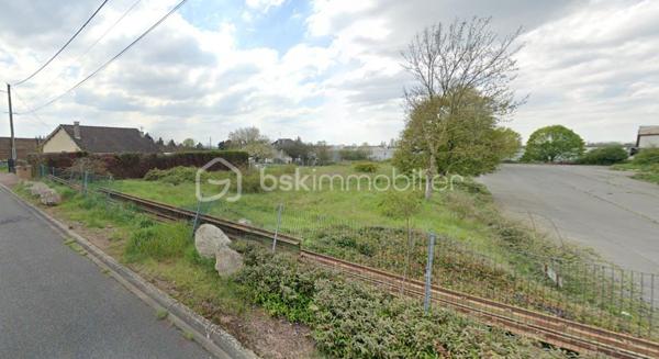 Terrain de 2 430 m²