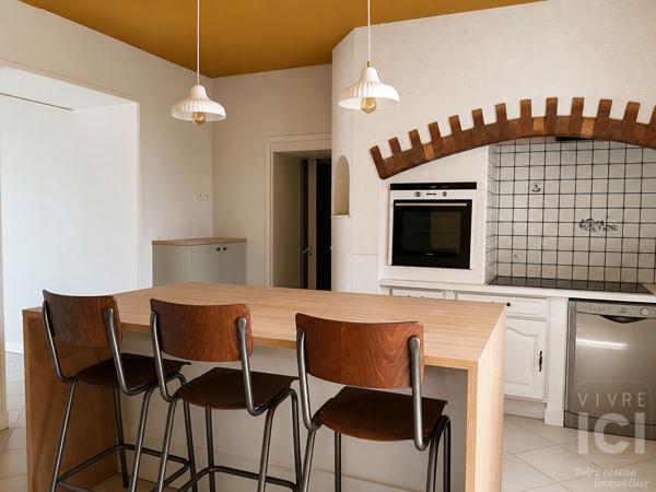 Maison 5 chambres Colocation Sainte Luce sur Loire / Stationnement