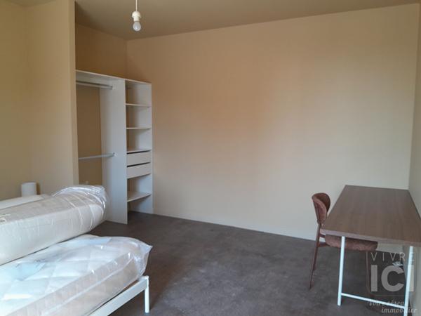 Maison 5 chambres Colocation Sainte Luce sur Loire / Stationnement