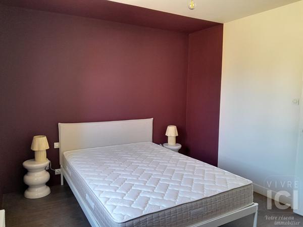 Maison 5 chambres Colocation Sainte Luce sur Loire / Stationnement