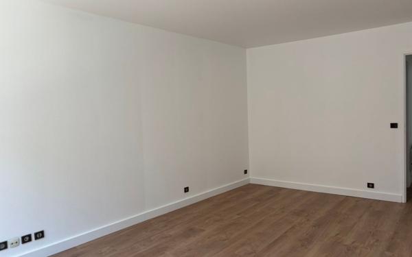Appartement à louer    2 pièces • 46,20 m2 Paris 11