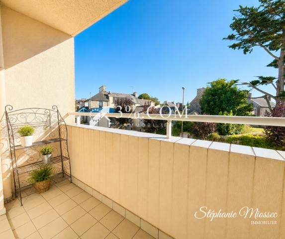 Appartement
                                                                                                                                                                                                                                                                                                                        3 pièce(s)                                                                                                                                                                                                          2 chambre(s)                                                                                                                                                                                                          60.88  m²