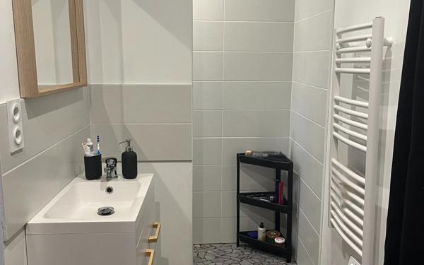 Appartement à vendre    2 pièces • 46,41 m2 Saint-Just-Saint-Rambert