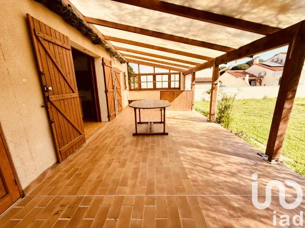 Maison à vendre 4 pièces 81 m² Sainte-Marie-la-Mer