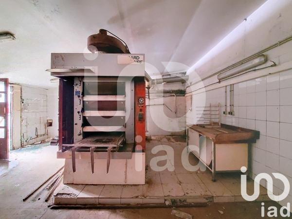 Maison 8 pièces de 236 m² à Onnaing (59264)