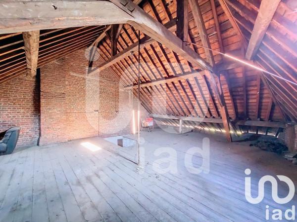 Maison 8 pièces de 236 m² à Onnaing (59264)