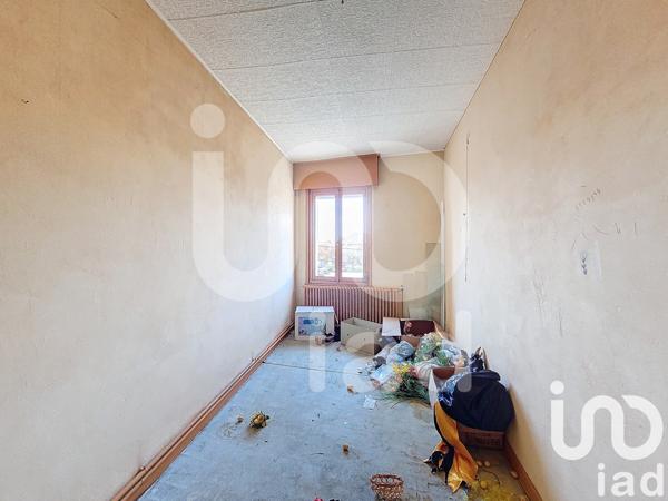 Maison 8 pièces de 236 m² à Onnaing (59264)