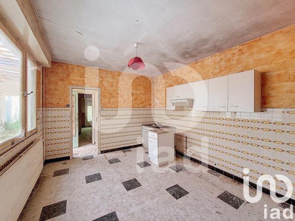 Maison 8 pièces de 236 m² à Onnaing (59264)