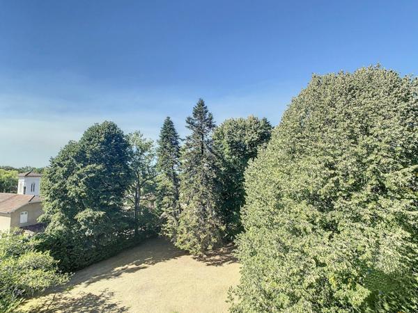 Appartement à vendre    4 pièces • 86,44 m2 Narrosse