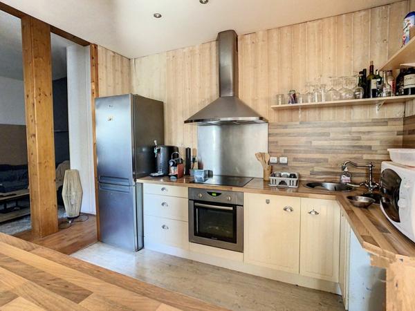 Appartement à vendre    4 pièces • 86,44 m2 Narrosse