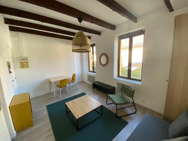 Appartement à louer    1 pièce •  Nancy