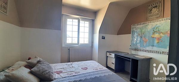 Maison à vendre 6 pièces 131 m² Noyal-Châtillon-sur-Seiche