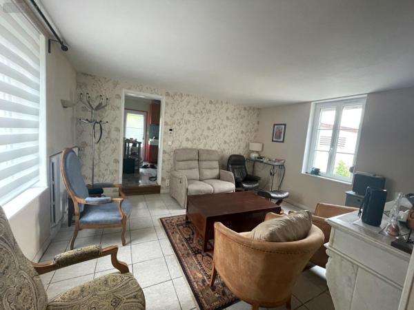 Maison à vendre à Rosnay-l'Hôpital dans l'Aube (10500), ref :